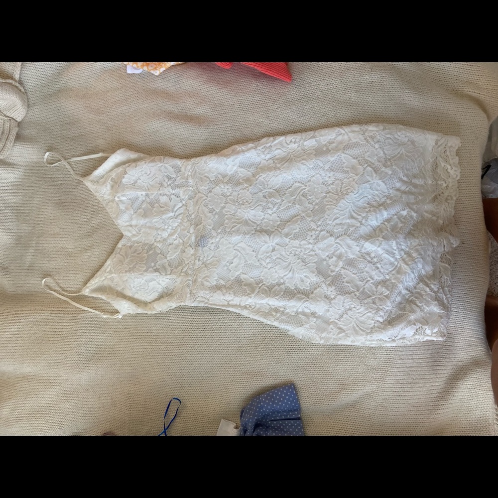White dress L